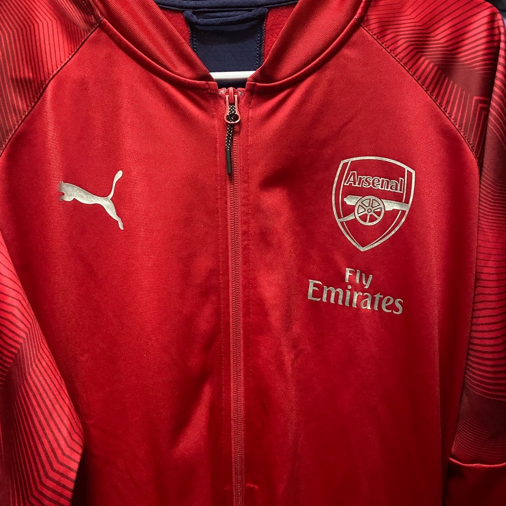 Arsenal puma red jacket size xl